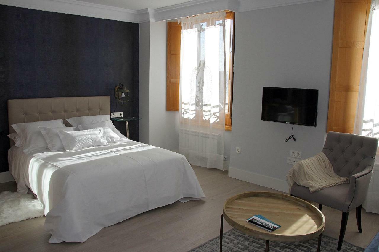 Principia Suites Леон Екстер'єр фото