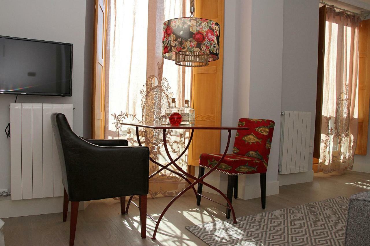Principia Suites Леон Екстер'єр фото