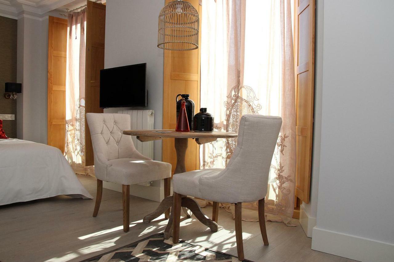 Principia Suites Леон Екстер'єр фото